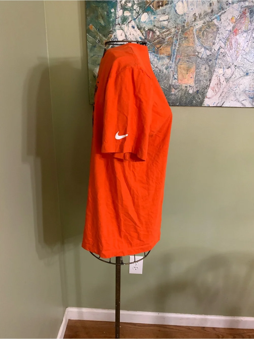 Nike Chicago Bears T-shirt in size L.